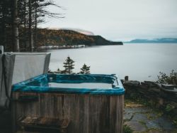 jacuzzi